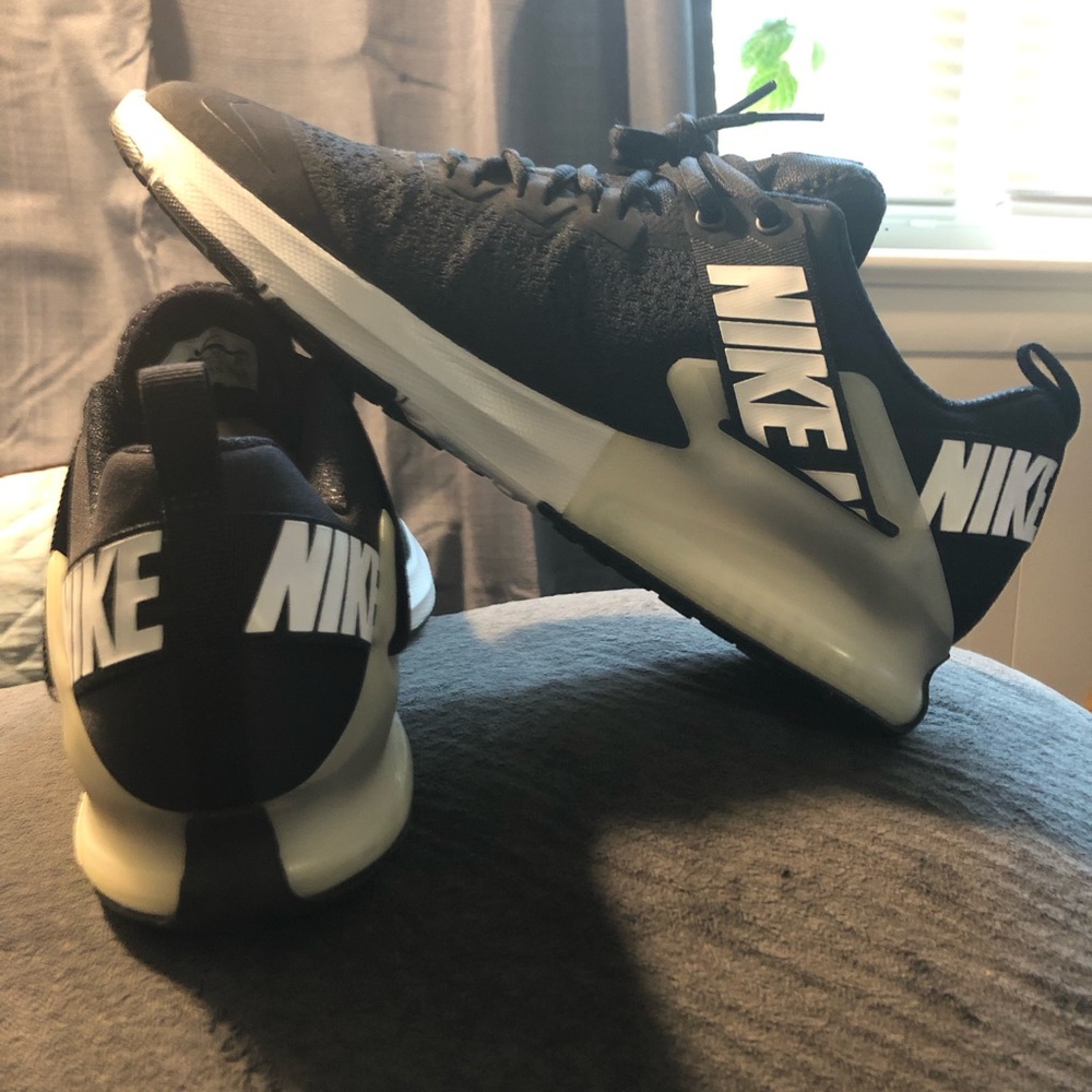 Nike Zoom Domination TR 2 -Black size 10.5